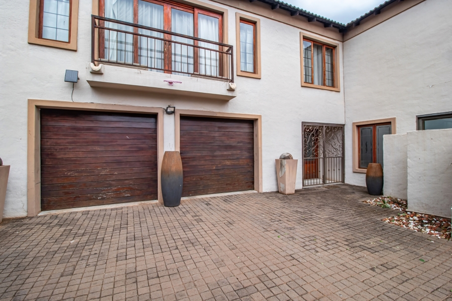 4 Bedroom Property for Sale in Montana Gauteng