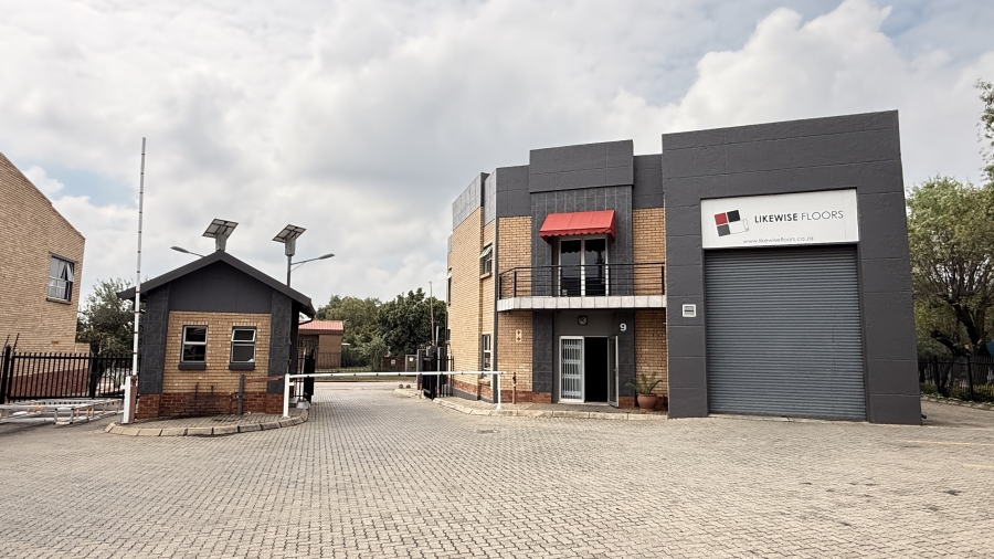 To Let Commercial Property for Rent in Rooihuiskraal Gauteng