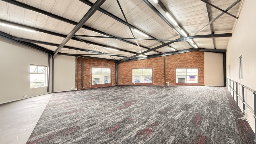 To Let Commercial Property for Rent in Rooihuiskraal Gauteng