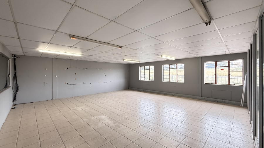 To Let Commercial Property for Rent in Samrand Business Park Gauteng