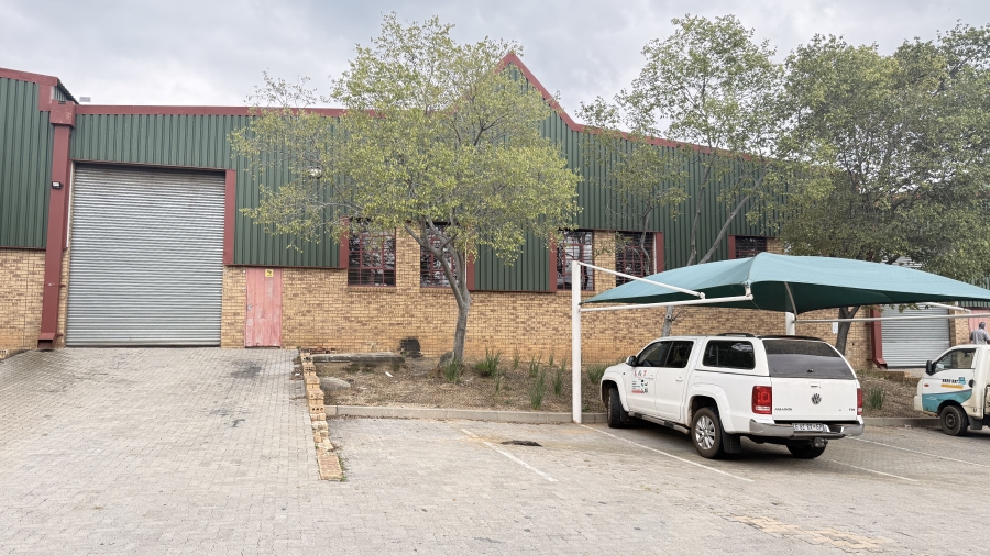 To Let Commercial Property for Rent in Samrand Business Park Gauteng