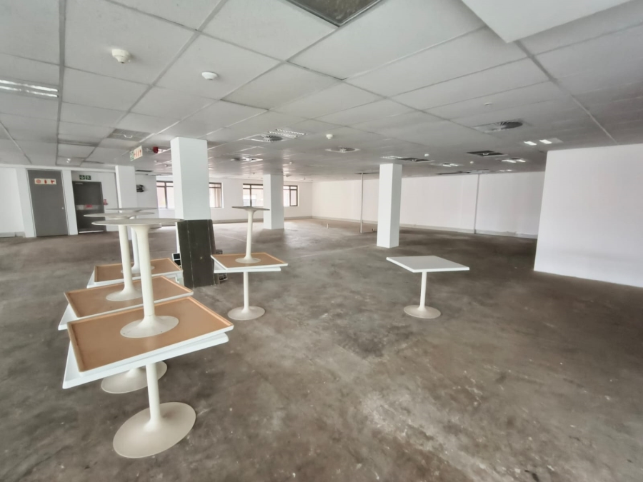 To Let Commercial Property for Rent in Die Hoewes Gauteng