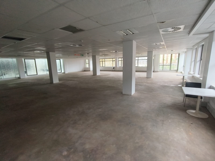 To Let Commercial Property for Rent in Die Hoewes Gauteng