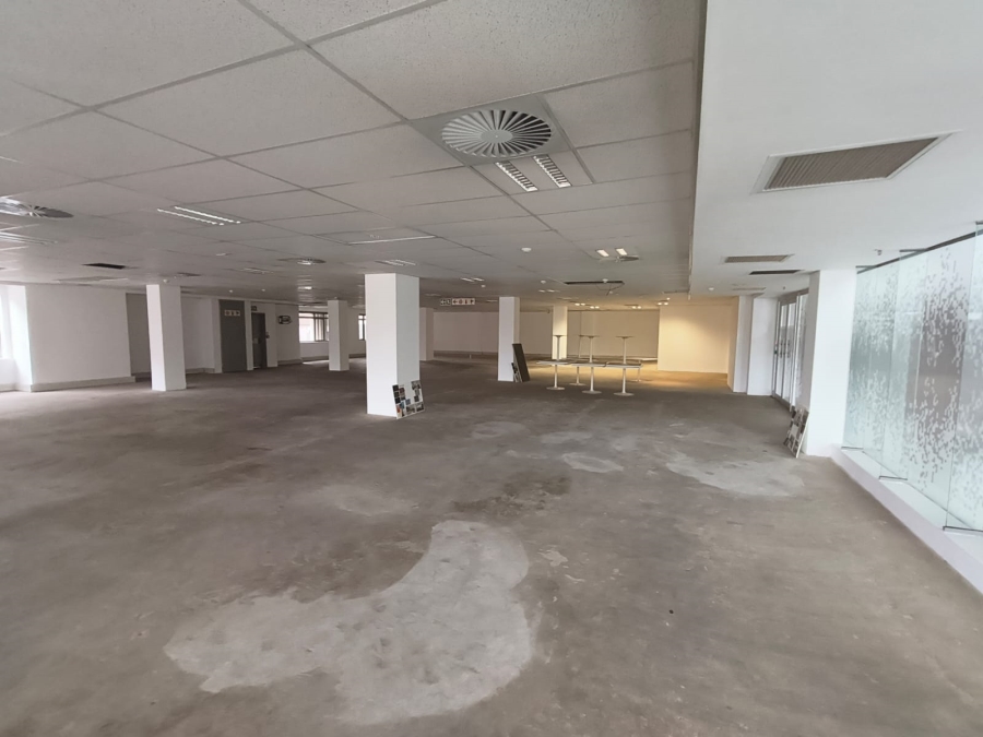 To Let Commercial Property for Rent in Die Hoewes Gauteng