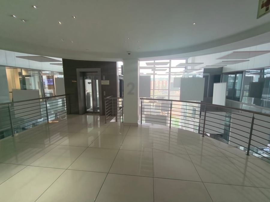 To Let Commercial Property for Rent in Die Hoewes Gauteng