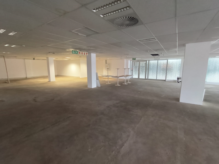 To Let Commercial Property for Rent in Die Hoewes Gauteng