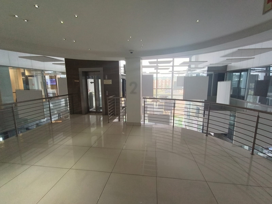 To Let Commercial Property for Rent in Die Hoewes Gauteng