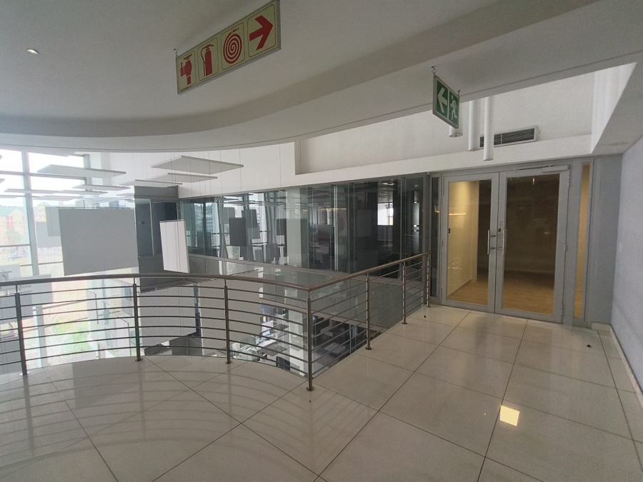 To Let Commercial Property for Rent in Die Hoewes Gauteng