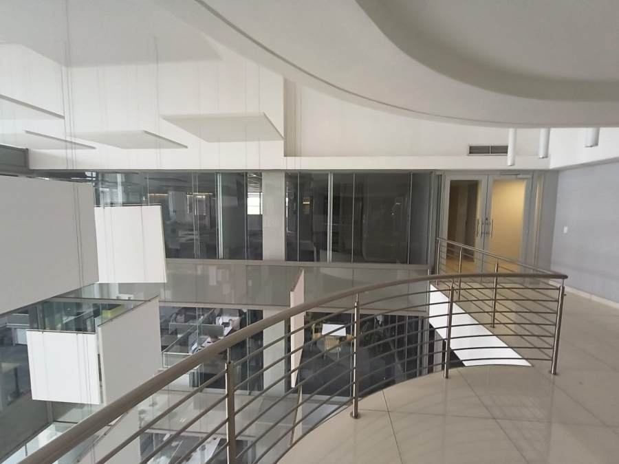 To Let Commercial Property for Rent in Die Hoewes Gauteng