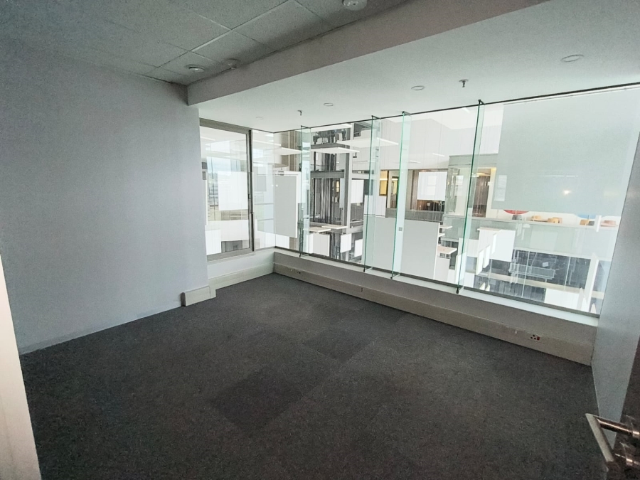 To Let Commercial Property for Rent in Die Hoewes Gauteng