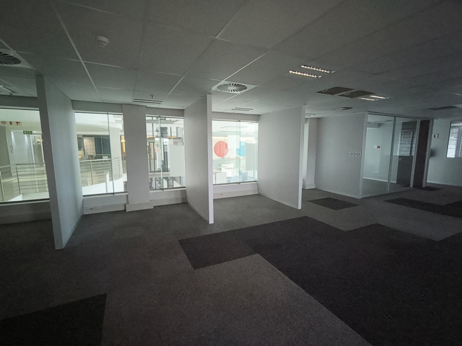 To Let Commercial Property for Rent in Die Hoewes Gauteng