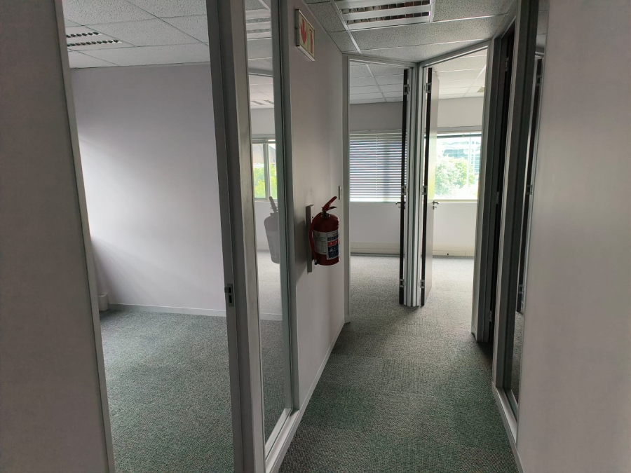 To Let Commercial Property for Rent in Die Hoewes Gauteng