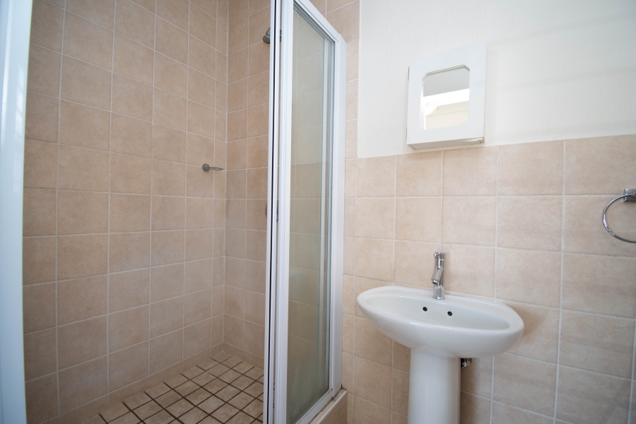 To Let 2 Bedroom Property for Rent in Northwold Gauteng