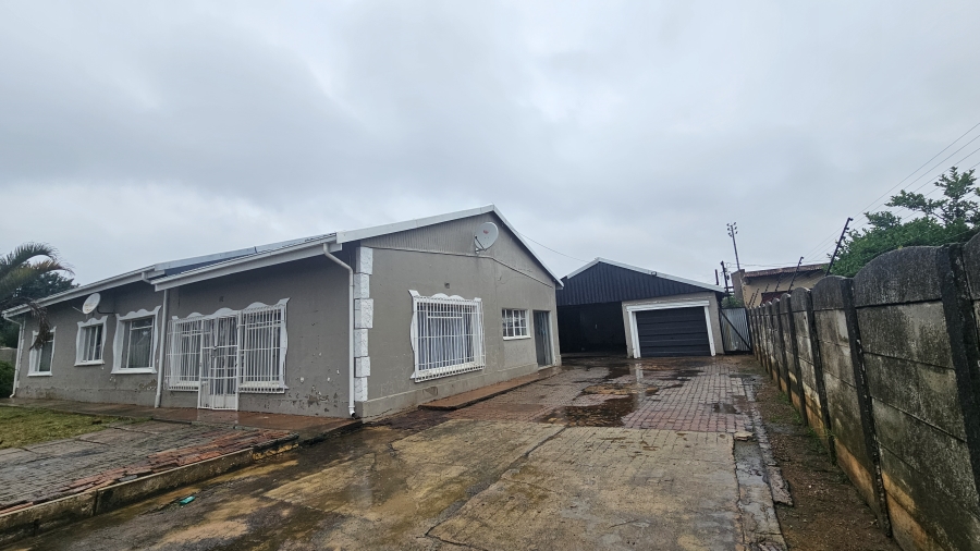 3 Bedroom Property for Sale in Dalview Gauteng