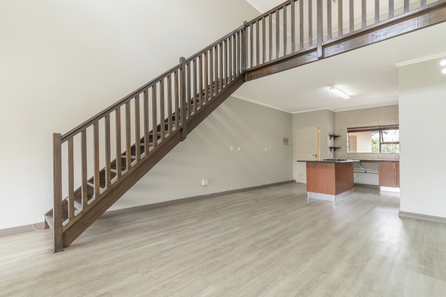 2 Bedroom Property for Sale in Sunninghill Gauteng