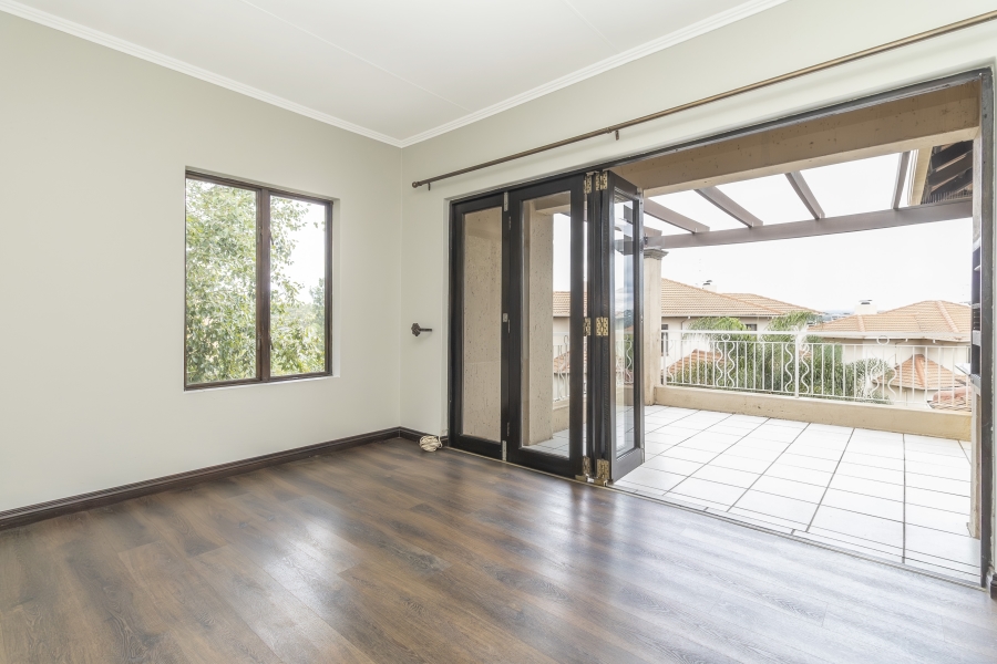 2 Bedroom Property for Sale in Sunninghill Gauteng