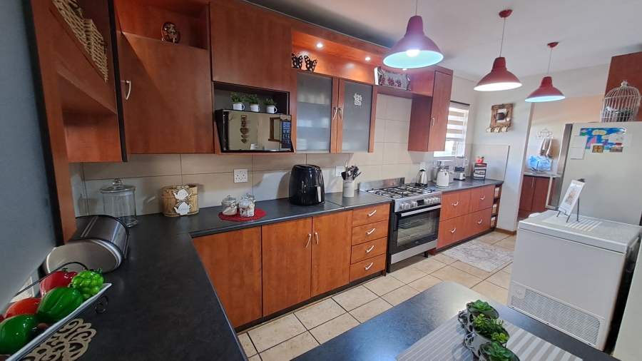 2 Bedroom Property for Sale in Jordaan Park Gauteng