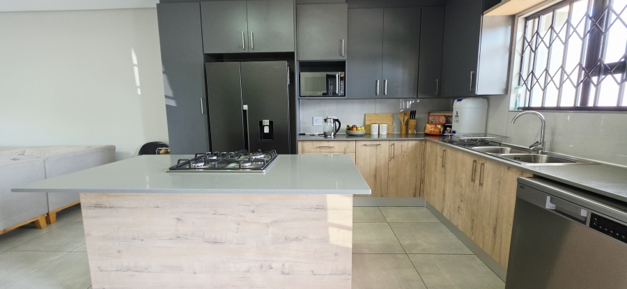 2 Bedroom Property for Sale in Die Hoewes Gauteng