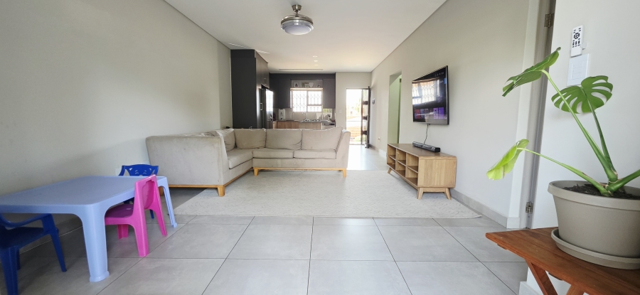 2 Bedroom Property for Sale in Die Hoewes Gauteng