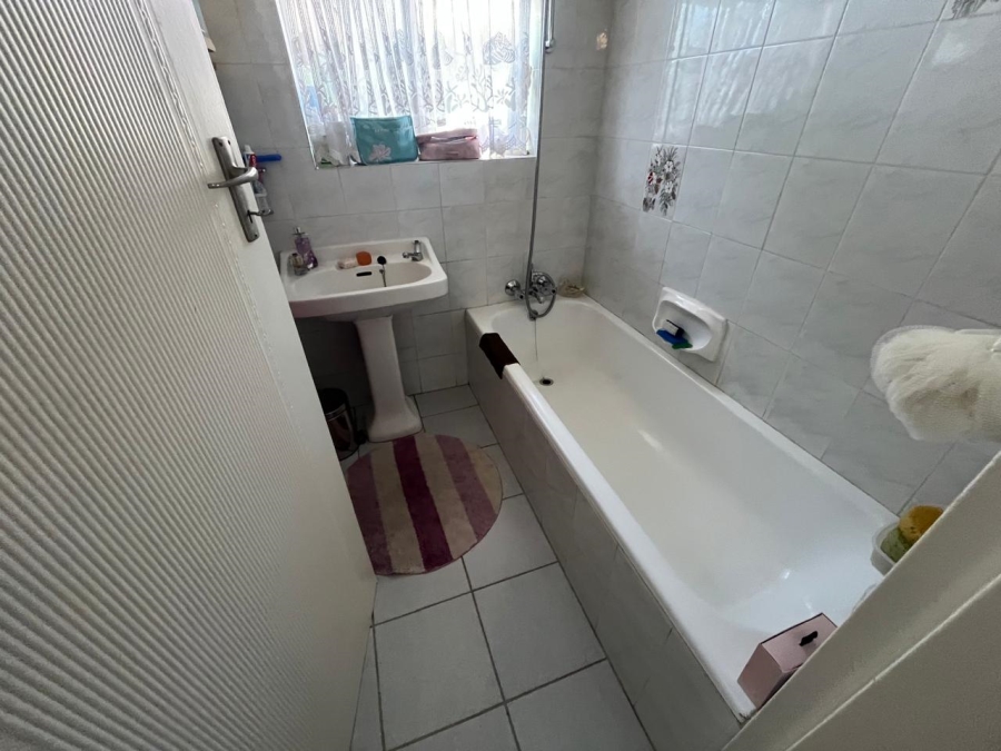 4 Bedroom Property for Sale in Randhart Gauteng