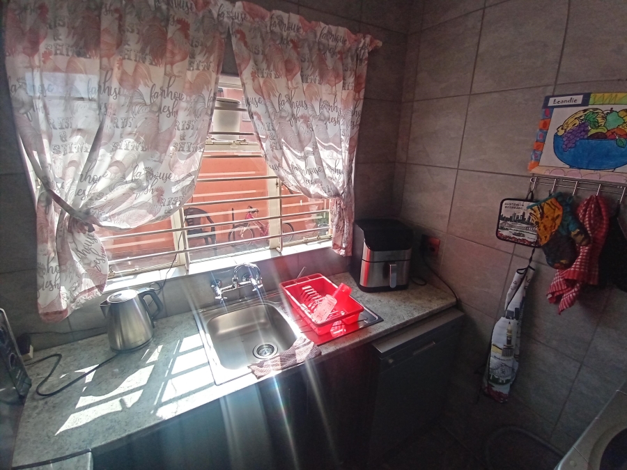 2 Bedroom Property for Sale in Raceview Gauteng