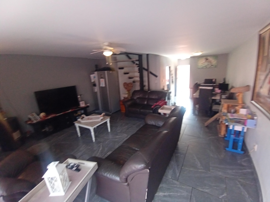 2 Bedroom Property for Sale in Raceview Gauteng