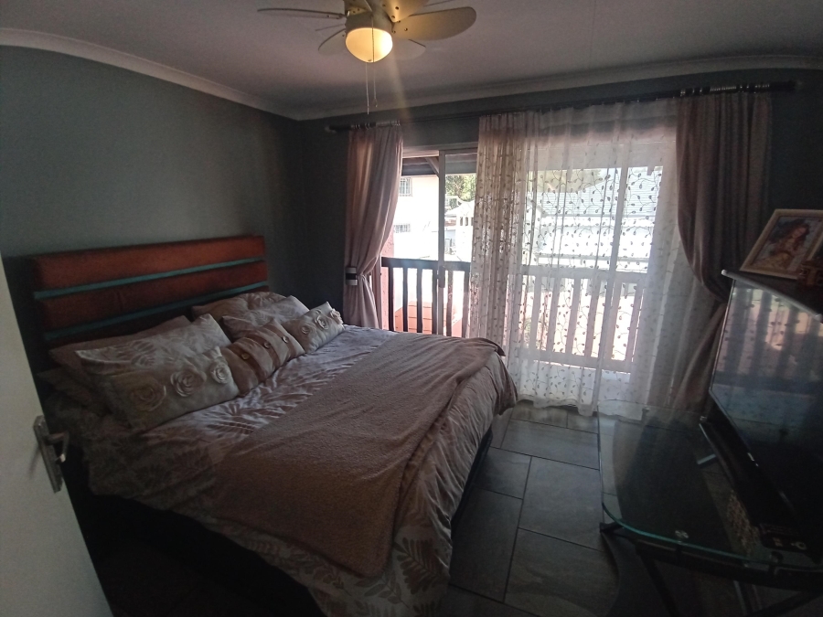 2 Bedroom Property for Sale in Raceview Gauteng