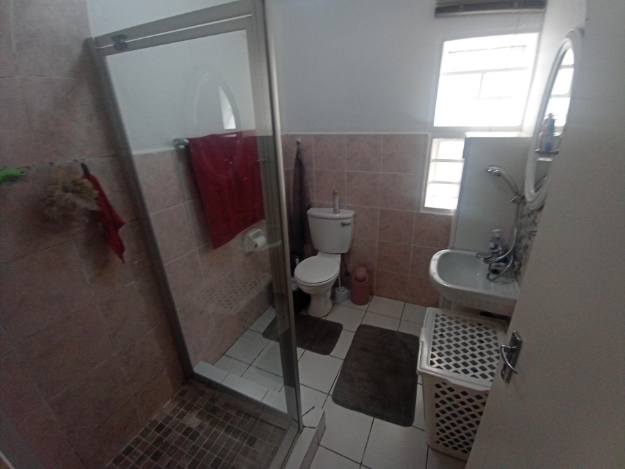 3 Bedroom Property for Sale in Oakdene Gauteng