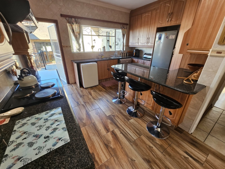 3 Bedroom Property for Sale in South Crest Gauteng