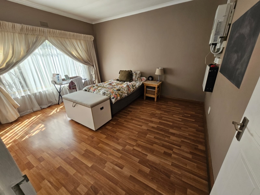 3 Bedroom Property for Sale in South Crest Gauteng