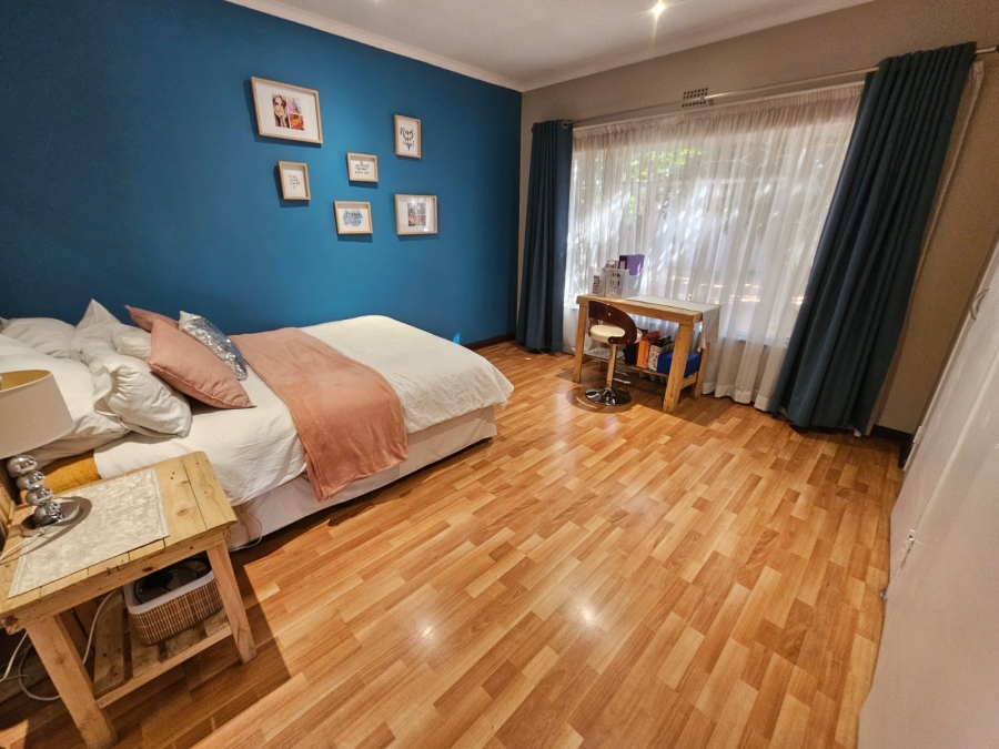 3 Bedroom Property for Sale in South Crest Gauteng