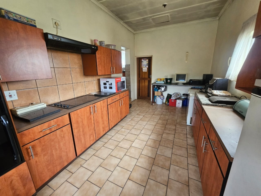 3 Bedroom Property for Sale in Verwoerdpark Gauteng