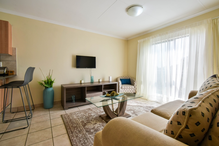 To Let 2 Bedroom Property for Rent in Olympus AH Gauteng