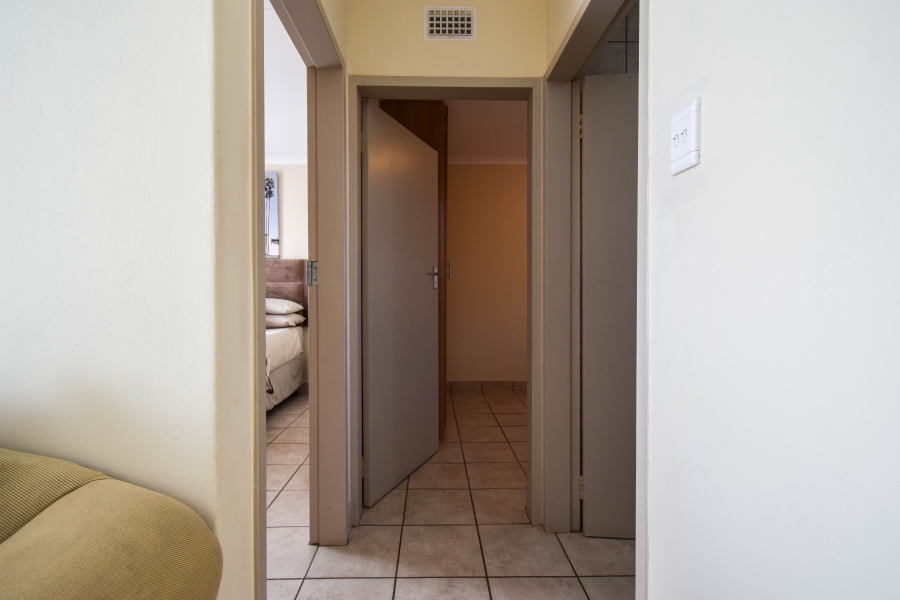 To Let 2 Bedroom Property for Rent in Olympus AH Gauteng