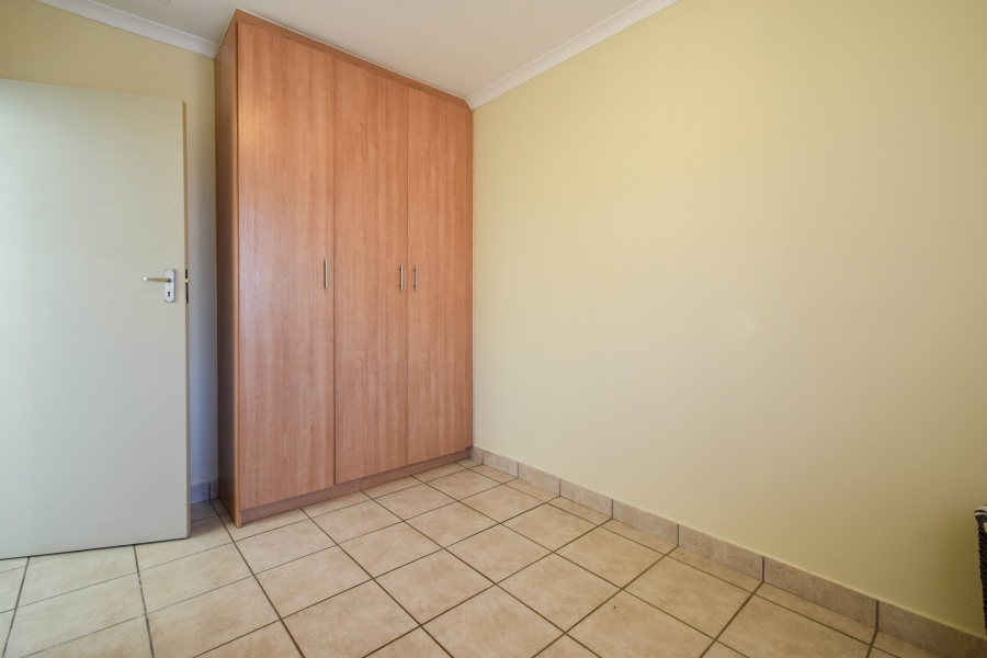 To Let 2 Bedroom Property for Rent in Olympus AH Gauteng