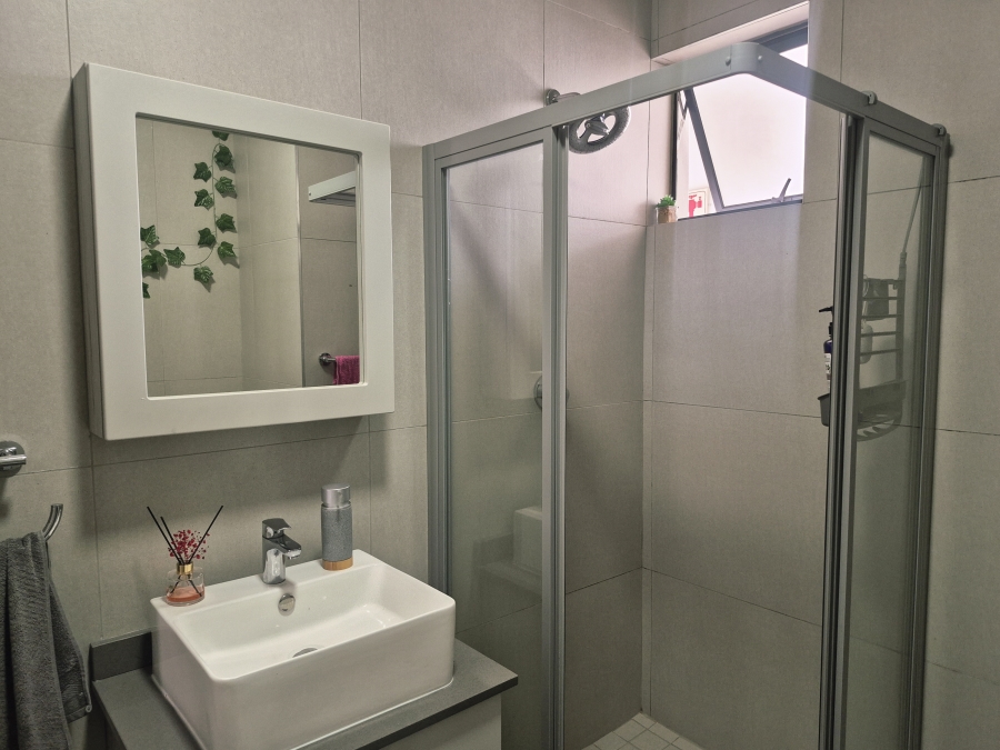 2 Bedroom Property for Sale in Carlswald Gauteng