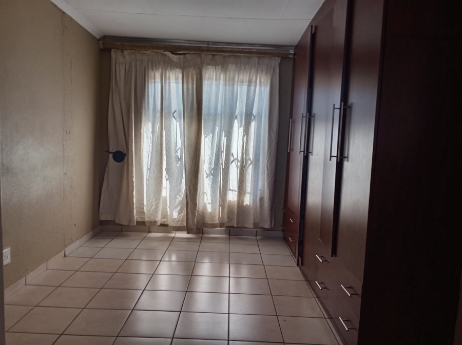 3 Bedroom Property for Sale in Lotus Gardens Gauteng