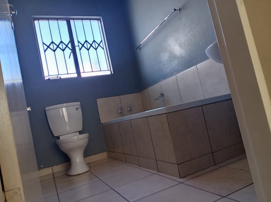 3 Bedroom Property for Sale in Lotus Gardens Gauteng