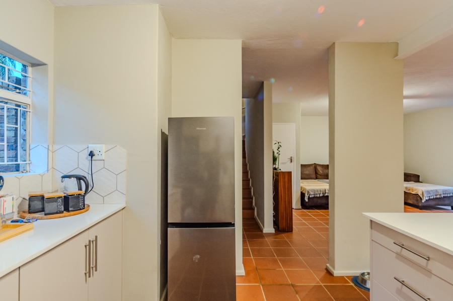 3 Bedroom Property for Sale in Garsfontein Gauteng