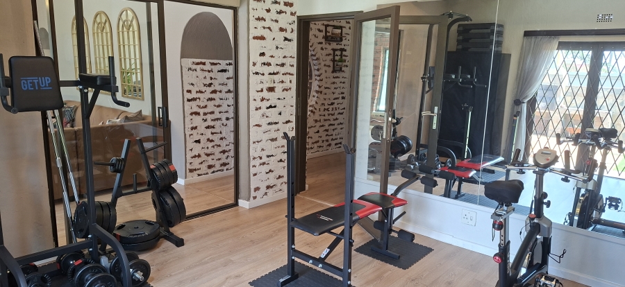 4 Bedroom Property for Sale in Noordkruin Gauteng