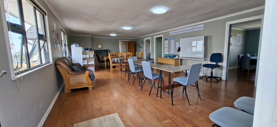 4 Bedroom Property for Sale in Noordkruin Gauteng