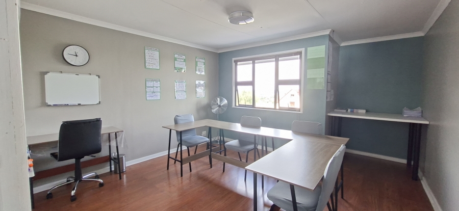 4 Bedroom Property for Sale in Noordkruin Gauteng
