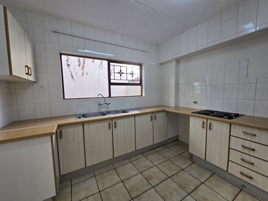 4 Bedroom Property for Sale in Kenmare Gauteng