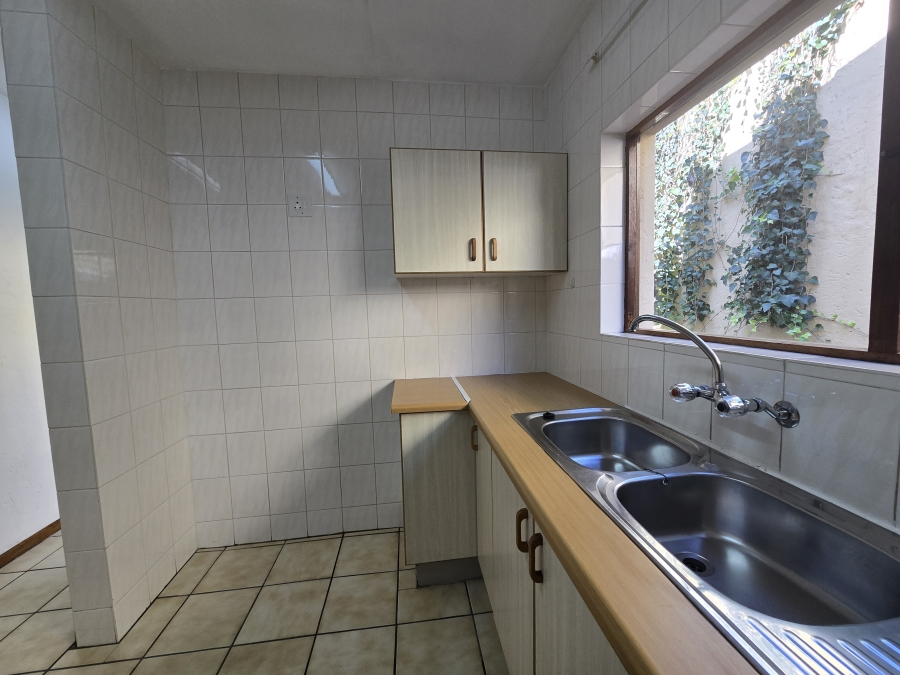 4 Bedroom Property for Sale in Kenmare Gauteng