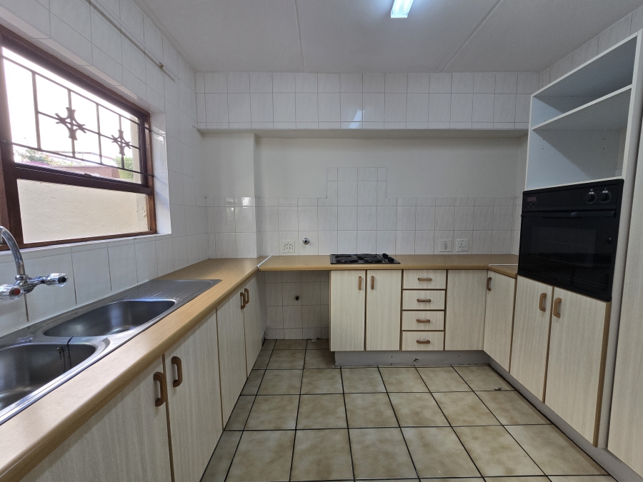 4 Bedroom Property for Sale in Kenmare Gauteng