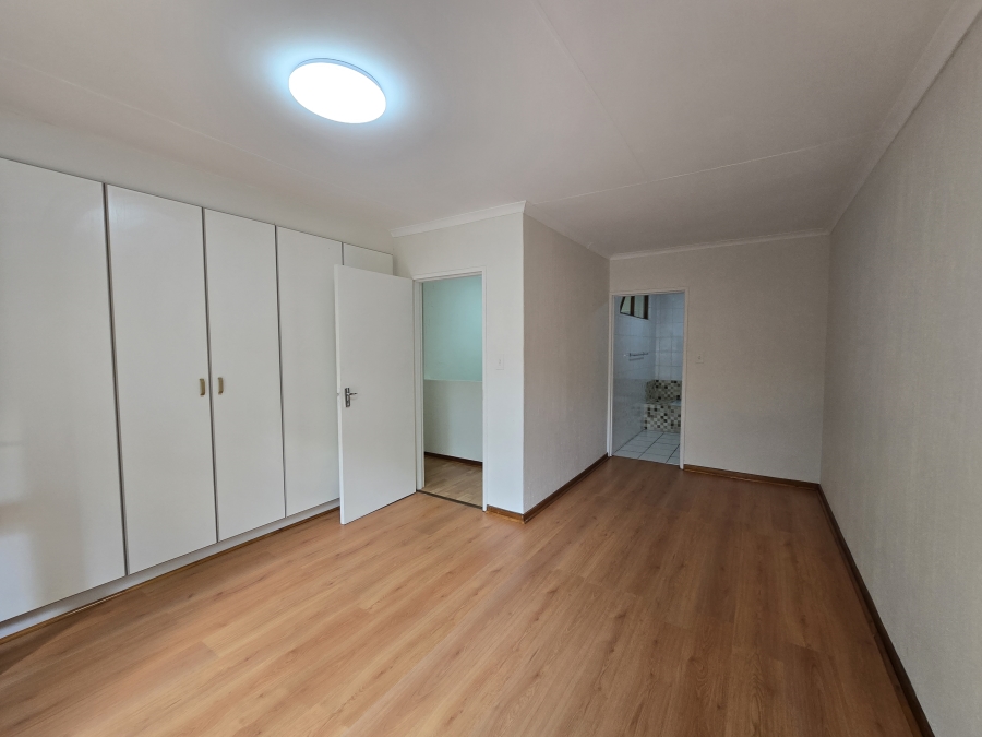 4 Bedroom Property for Sale in Kenmare Gauteng