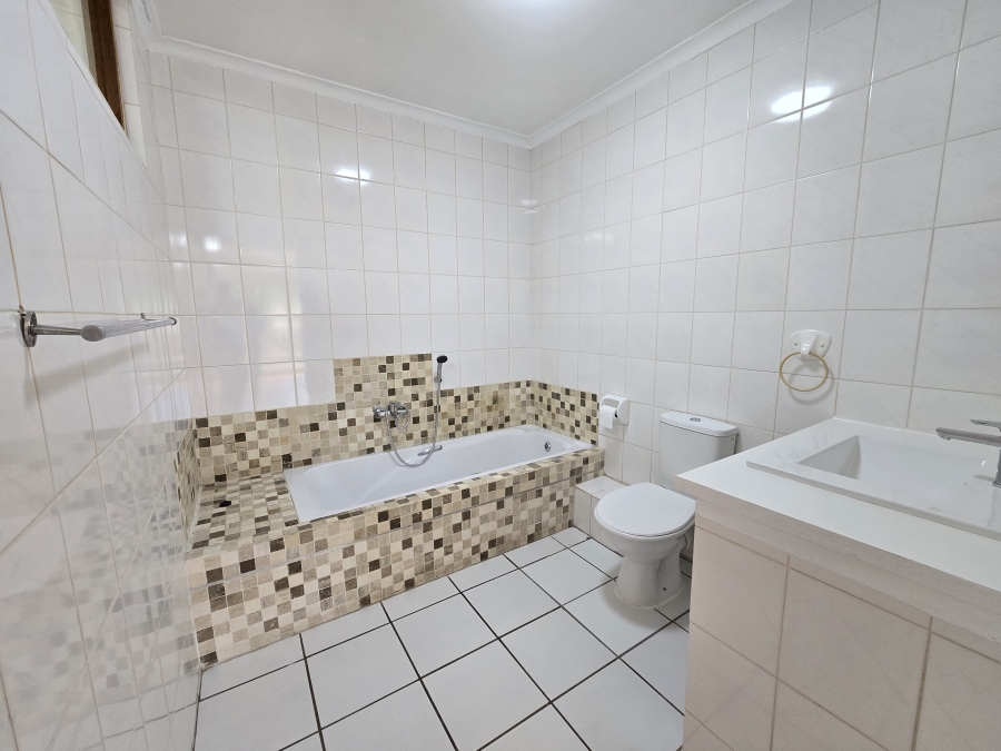 4 Bedroom Property for Sale in Kenmare Gauteng