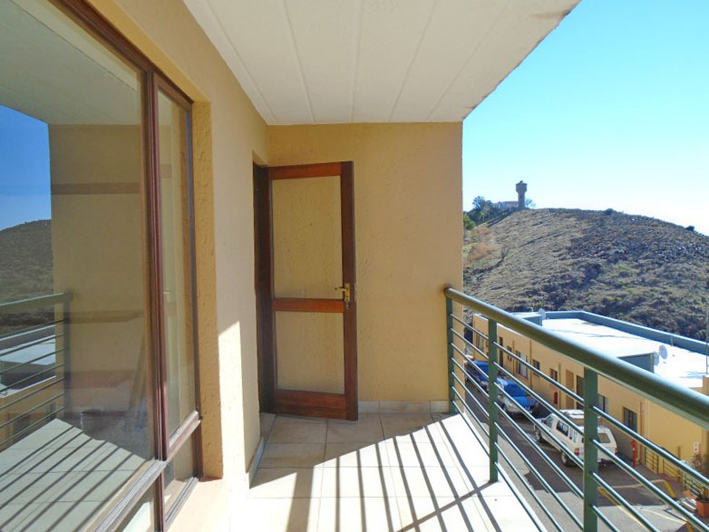 To Let 2 Bedroom Property for Rent in Northcliff Gauteng