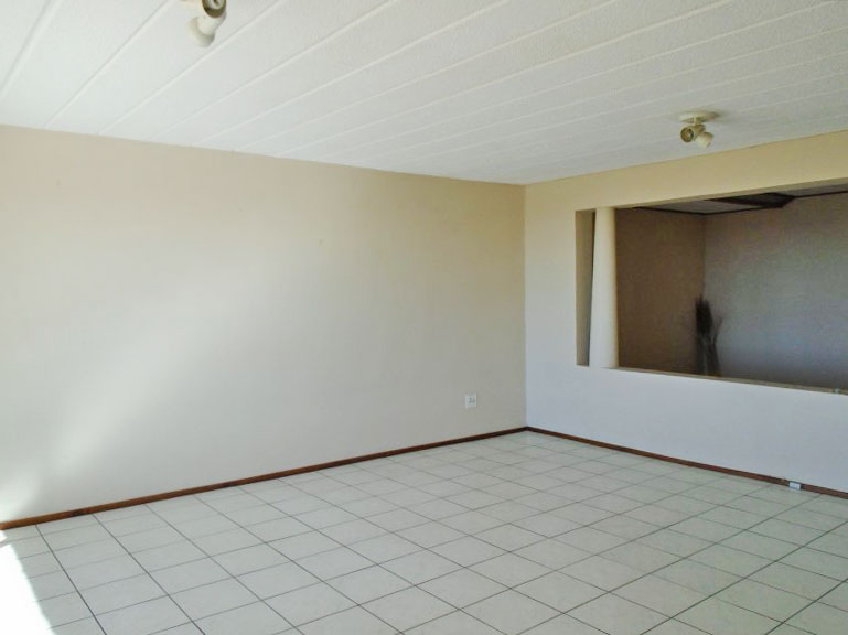 To Let 2 Bedroom Property for Rent in Northcliff Gauteng