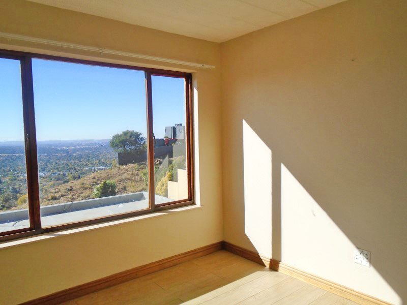 To Let 2 Bedroom Property for Rent in Northcliff Gauteng